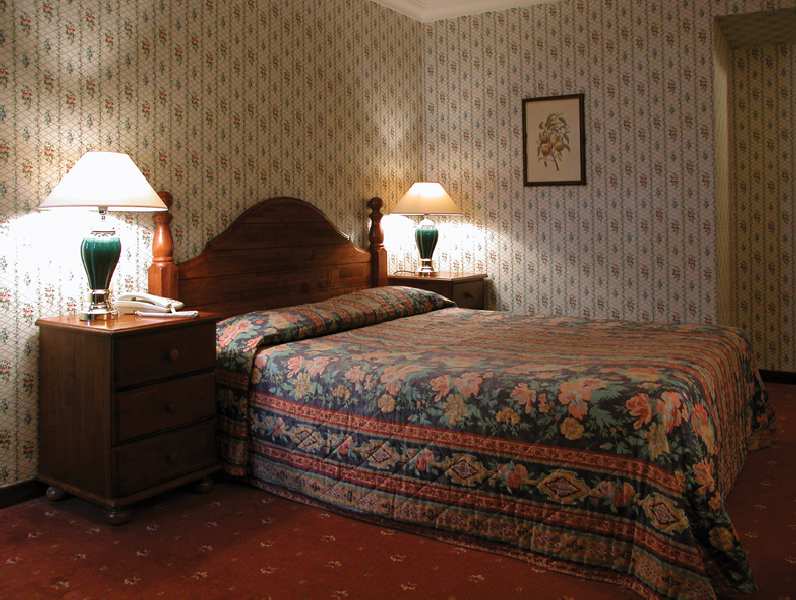 Best offers for HOTEL BRITANNIA HAMPSTEAD London 