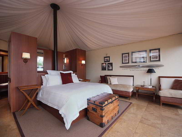 Best offers for Longitude 131 Darwin