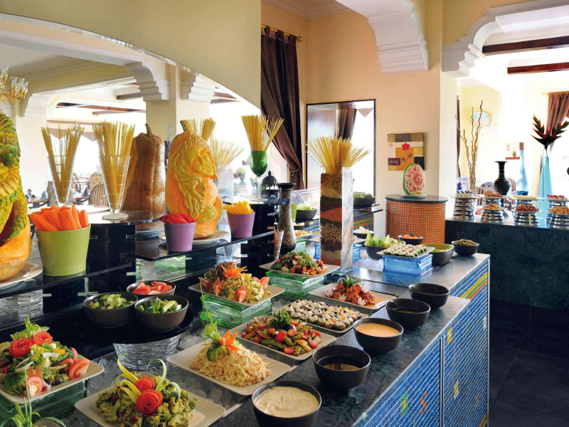 أفضل العروض ل فندق movenpick kuwait الكويت