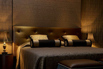 أفضل العروض ل اك يوا بالاس فينسيا