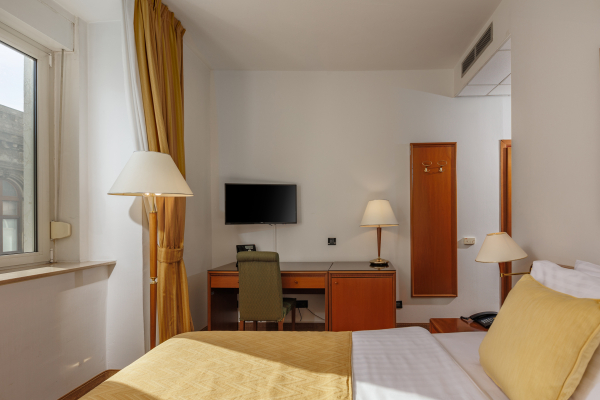 Best offers for Grand Hotel Bonavia Rijeka