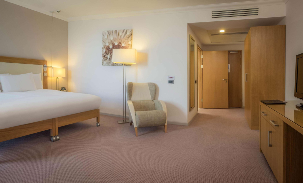Best offers for Hilton Reading Reading