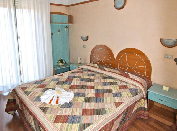 أفضل العروض ل فندق بريتانيا ريميني