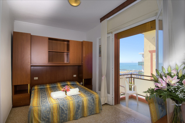 Best offers for Hotel London Lido Di Jesolo