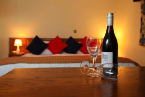 Best offers for BEST WESTERN Rose and Crown in Tonbridge Tonbridge