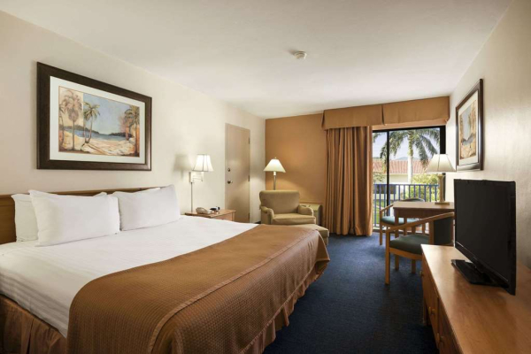Best offers for Howard Johnson Hotel Ponce PR Ponce