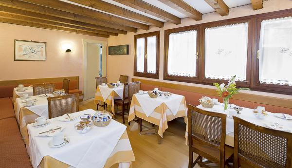 Best offers for Spagna Florence