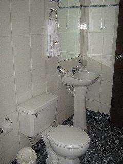 Best offers for Ferre Colonial Lima