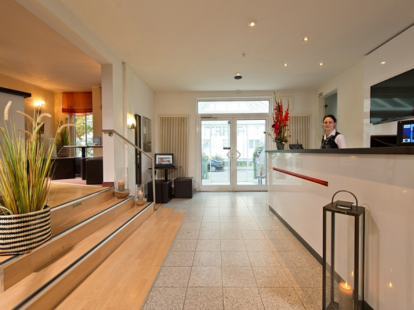 أفضل العروض ل Achat Hotel Dresden Elbufer درسدن