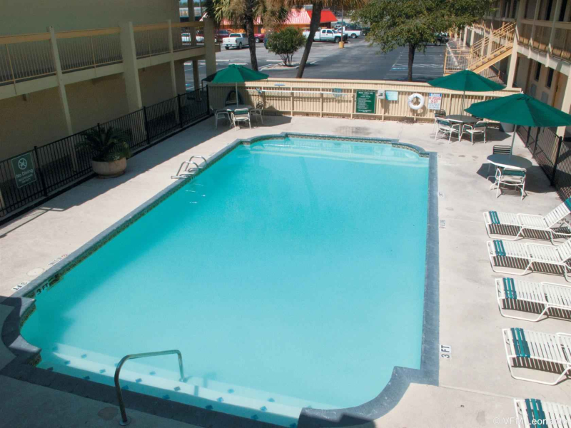 Best offers for LA QUINTA INN SAN ANTONIO I-35 N AT RITTIMAN ROAD San Antonio 
