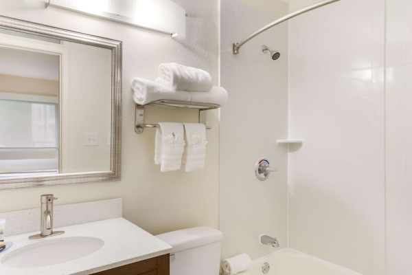 Best offers for Red Lion Inn and Suites Nashville Airport Nashville 