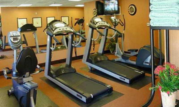 أفضل العروض ل HAMPTON INN & SUITES TAHOE TRUCKEE تروكي 