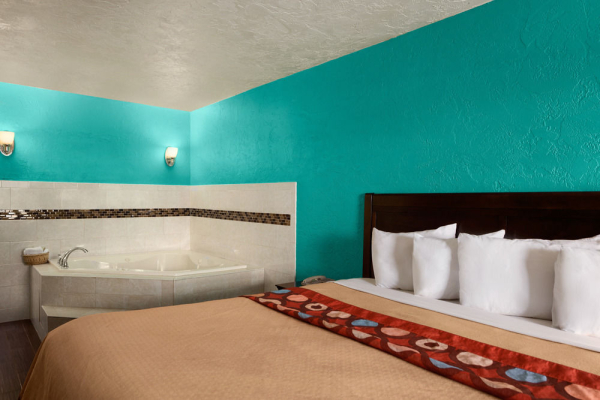 Best offers for SUPER 8 BRADENTON SARASOTA AREA Bradenton