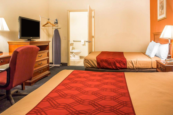 Best offers for Red Carpet Inn Norwalk Norwalk