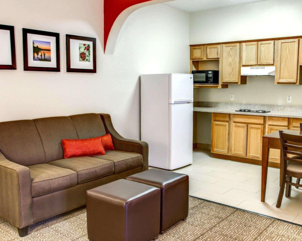 Best offers for Comfort Suites Tyler South Tyler