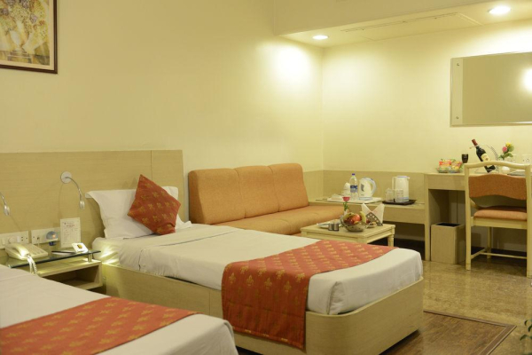 أفضل العروض ل امر بالاس بهوبال