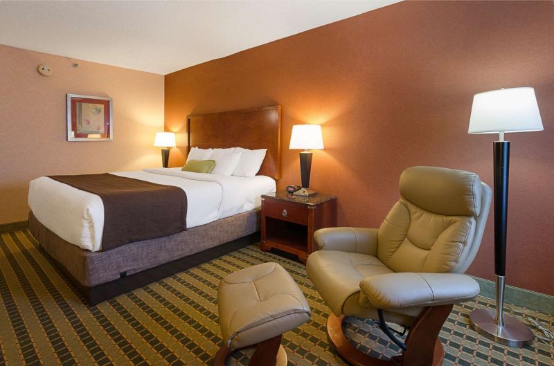 Best offers for Best Western Plus Inn at Valley View Roanoke 