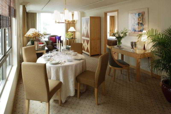 Best offers for Lanson Place Winsland Residences Singapore