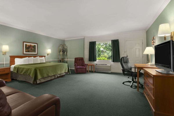 Best offers for Travelodge by Wyndham Bedford Bedford