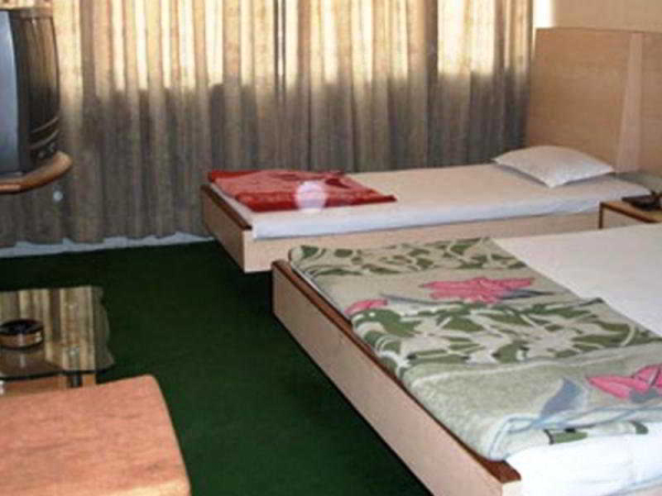 أفضل العروض ل تاوريست انترناشيونال بونا