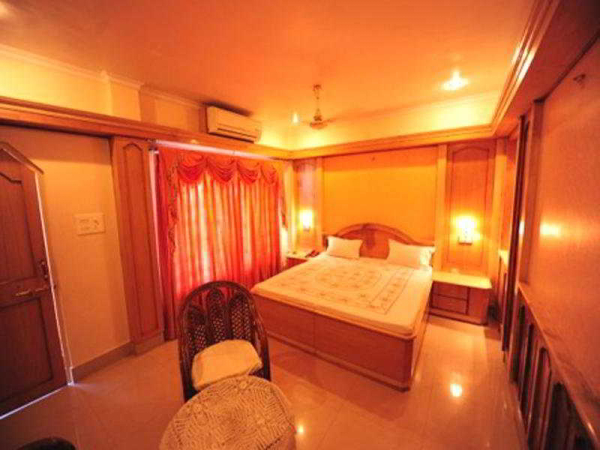 Best offers for Temple On The Ganges Varanasi
