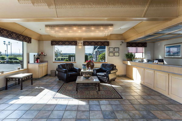 أفضل العروض ل شيلوان سويتس وارنتون وارنتون