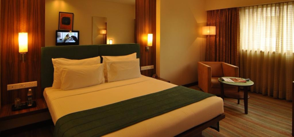 أفضل العروض ل سانديو ايستيك بونا