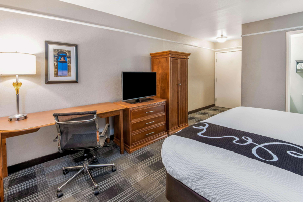 أفضل العروض ل لاكينتا ان باى ويندهام سانانتونيو بروكس سيتى ب سانانتونيو 