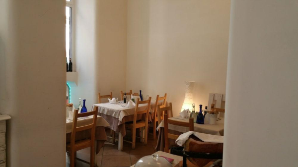 Best offers for PARIS Via Vittorio Veneto