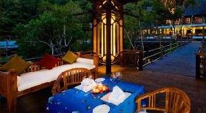 Bunga Raya Island Resort