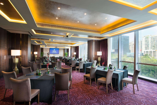 أفضل العروض ل Hilton Shenzhen Futian شنزهن