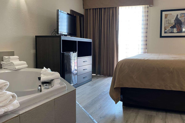 Best offers for Quality Inn Branson - Hwy 76 Central Downtown Branson
