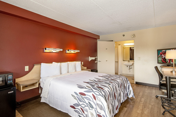Best offers for Red Roof Inn Salem Salem