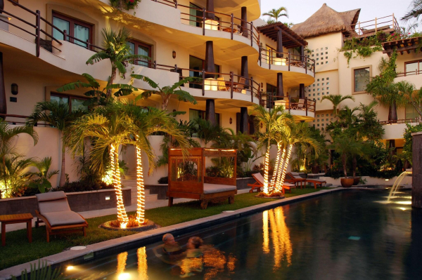Best offers for El Taj Ocean Front and Beachside Condo Hotel Playa Del Carmen