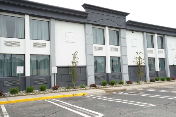 أفضل العروض ل فندق بست وسترن باراماص و سويتس باراموس