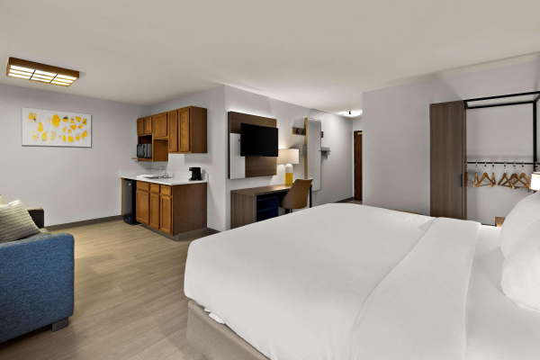 Best offers for Comfort Inn & Suites Fremont Fremont