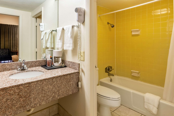 أفضل العروض ل كونو فندق نورث لاك سيتى لاك سيتي