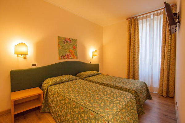 Best offers for LAURENTIA Via Vittorio Veneto