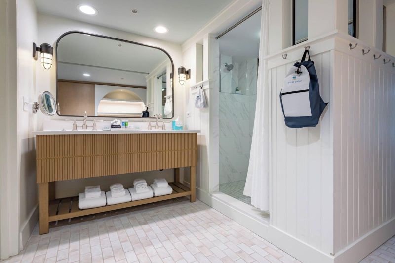 Watercolor Inn & Resort