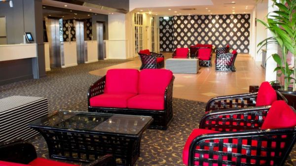 أفضل العروض ل Reef Plaza Hotel كيرنس