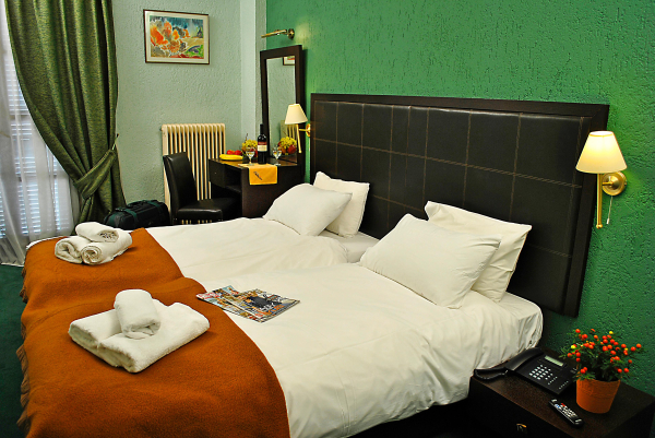 Best offers for Arahova Inn Arachova
