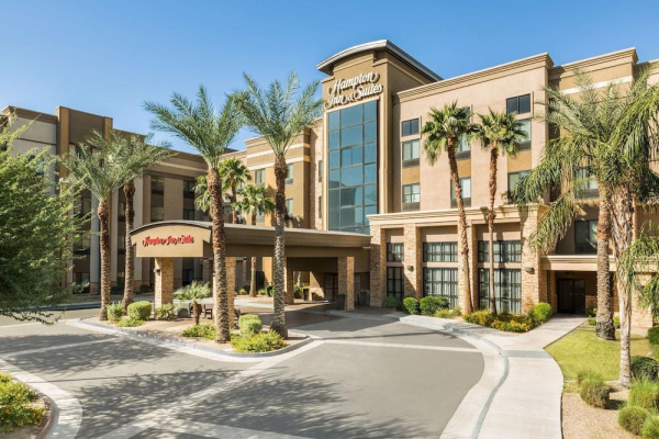 Best offers for Hampton Inn & Suites Phoenix Glendale-Westgate Phoenix 