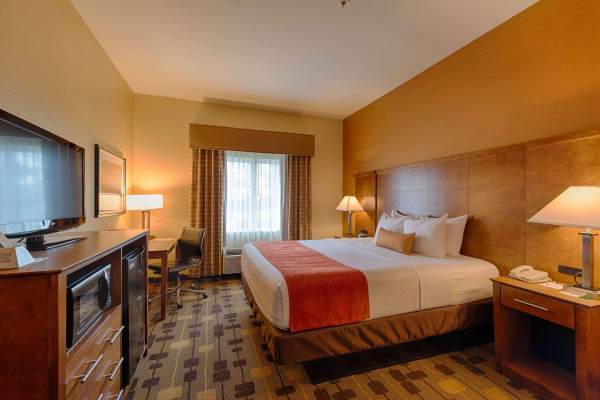 Best offers for Best Western Plus Delta Inn & Suites Oakley 