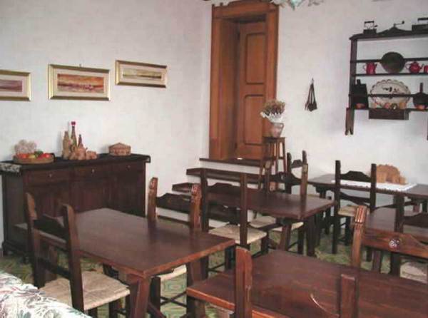 Best offers for Domu e Luna CAGLIARI