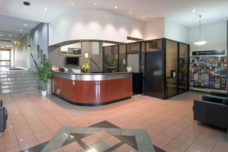 Best offers for Comfort Hotel Adelaide Riviera Adelaide