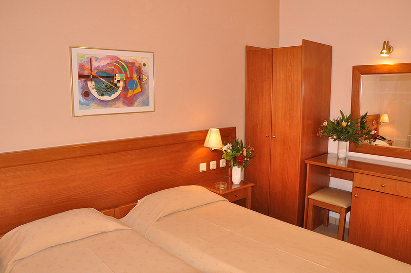 Best offers for Bretagne Corfu