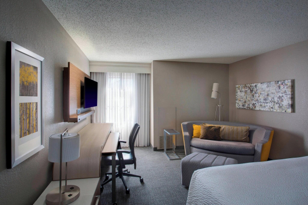 Best offers for Courtyard New Orleans Downtown/Convention Center New Orleans 