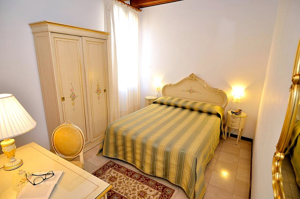 Best offers for Orion Venice