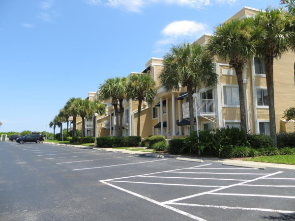 Best offers for Royal Mansions Oceanfront Condominium Resort Cocoa