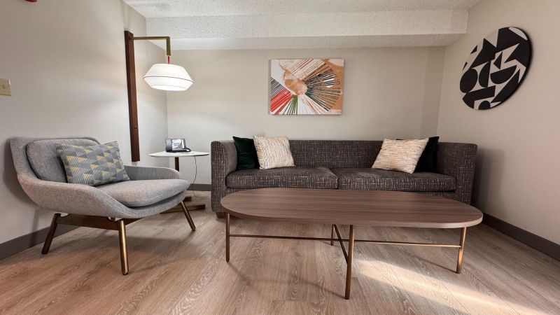 Best offers for Holiday inn Hotel & Suites London London